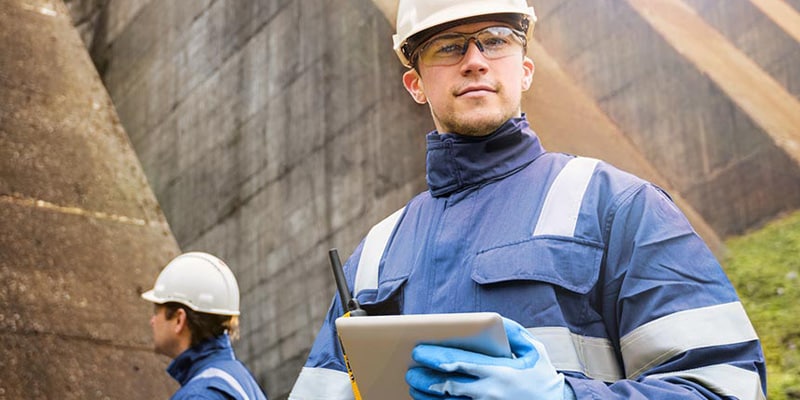 man wearing hard hat